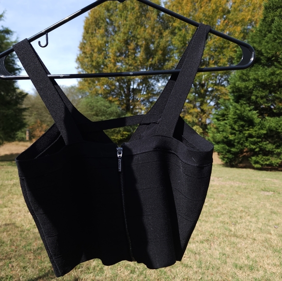 Guess bandage crop top size S - Picture 6 of 6